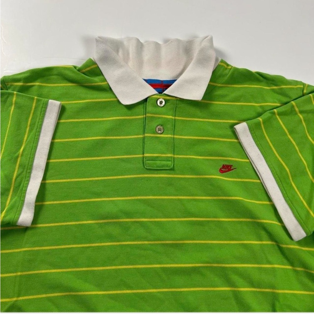 001 - VINTAGE 00s NIKE AIR SWOOSH LIME GREEN STRIPPED SKATE Y2K POLO SHIRT